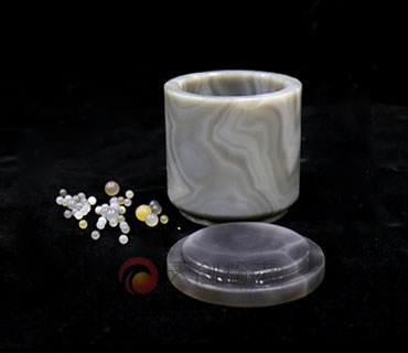 ���Ǭ����ĥ��